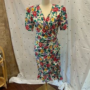 Char size 10 100% silk 80’s dress